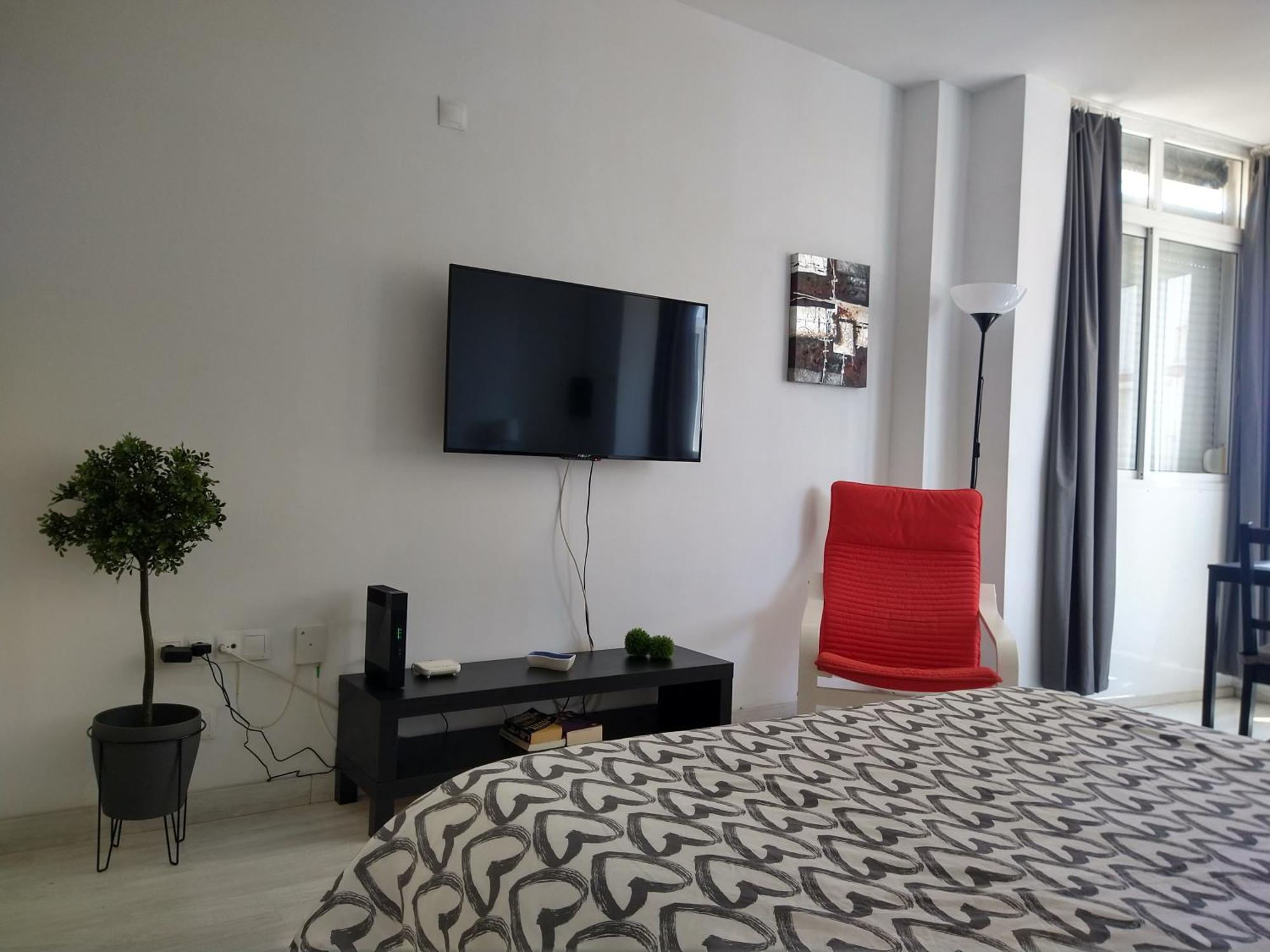 Apartamento Amplio Estudio,vista Mar Y Montaña, A Pasos Del Centro *