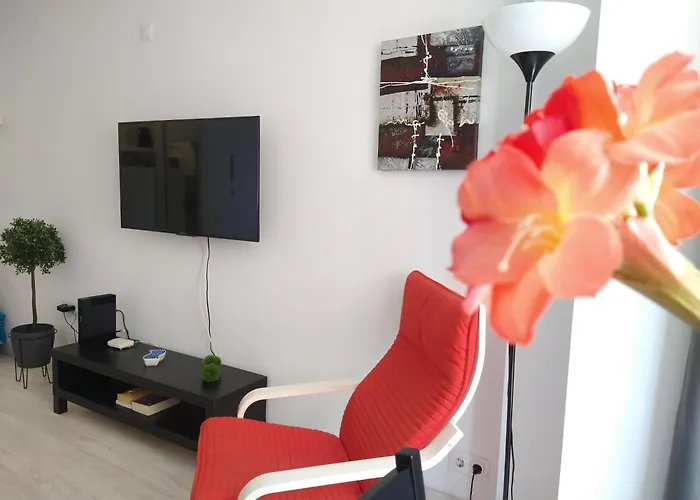 Amplio Estudio,Vista Mar Y Montana, A Pasos Del Centro